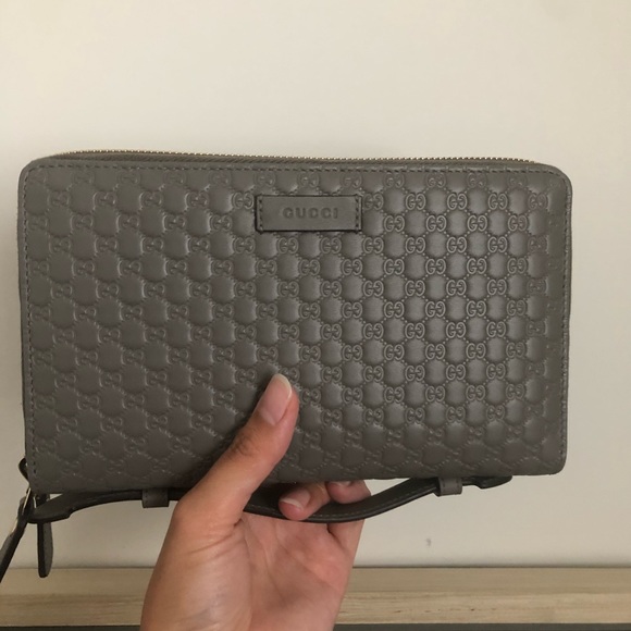 Gucci Handbags - Gucci large travel wallet organizer new